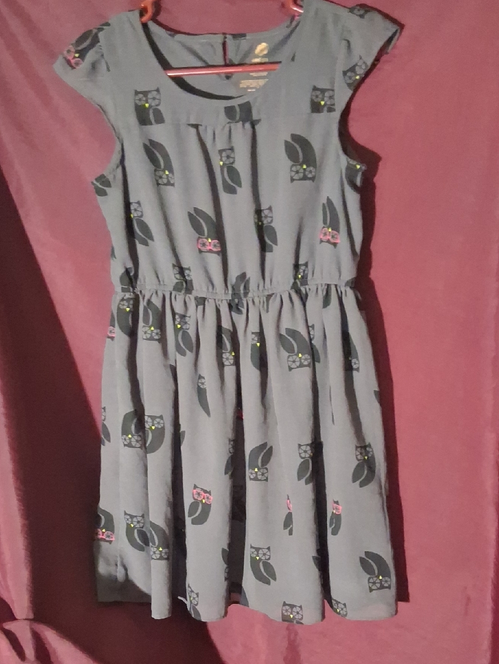 total girl Gray Cat Print Cap-Sleeve Dress with Pink Accents